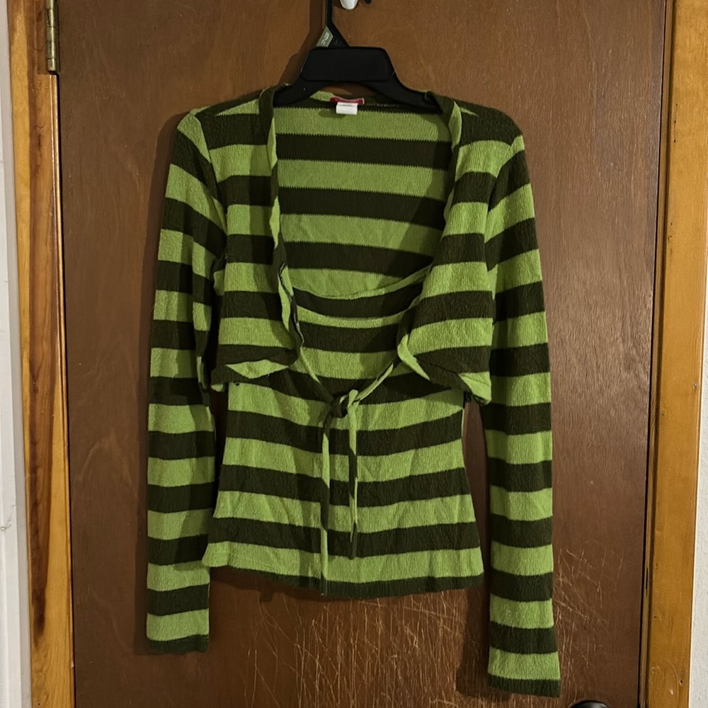Knit tank with attached cover. Two layers.
